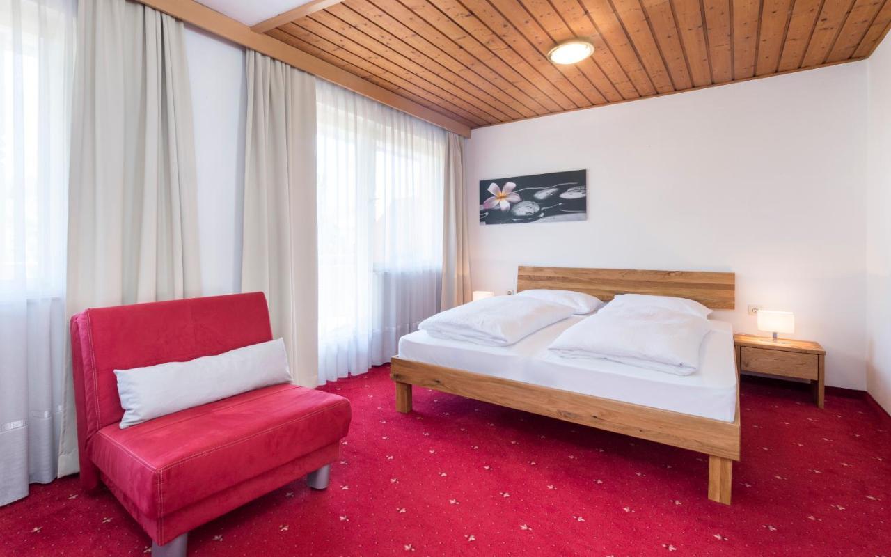 Landhaus Mondschein Hotel Кастелбело Екстериор снимка