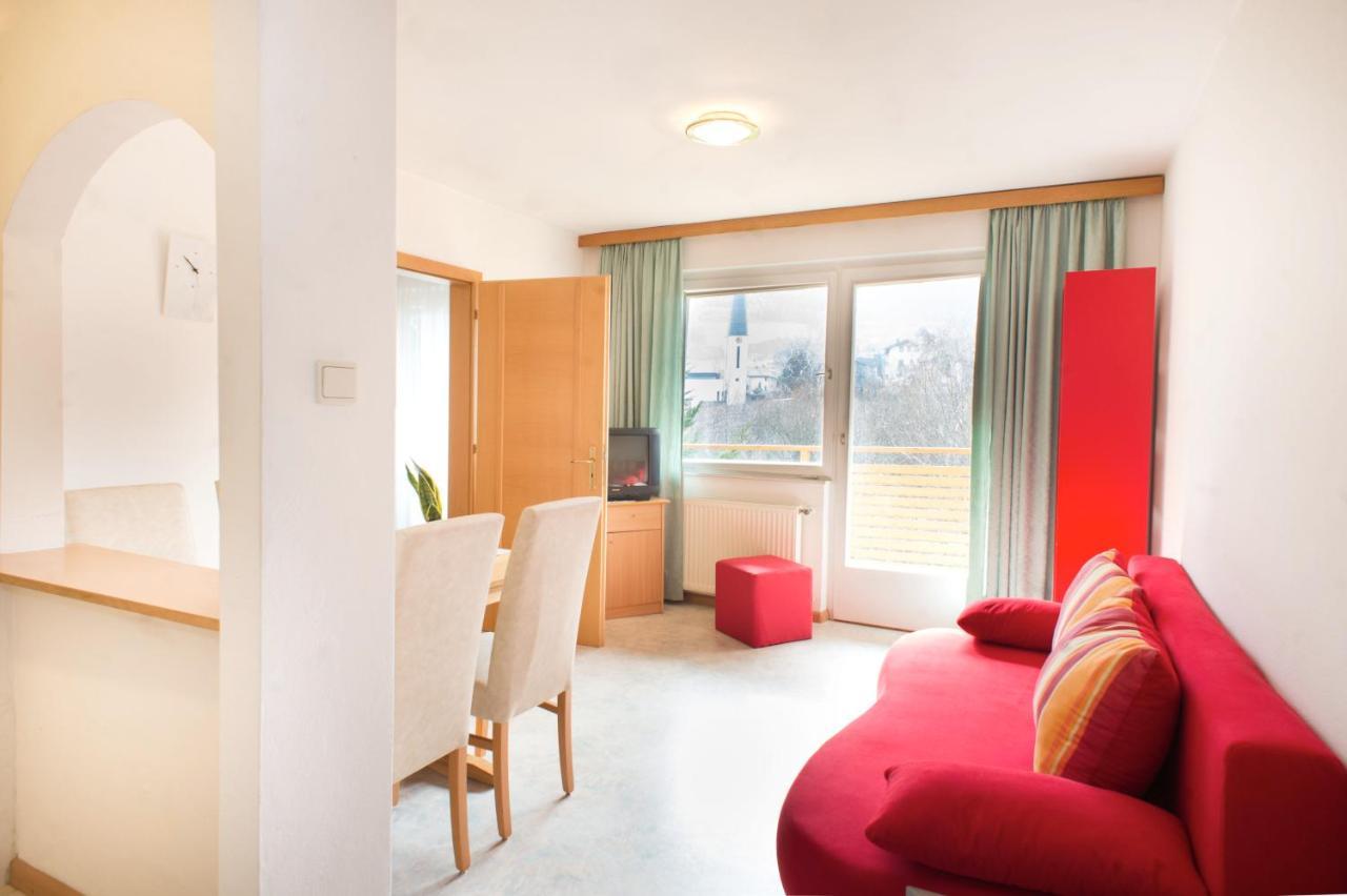 Landhaus Mondschein Hotel Кастелбело Екстериор снимка